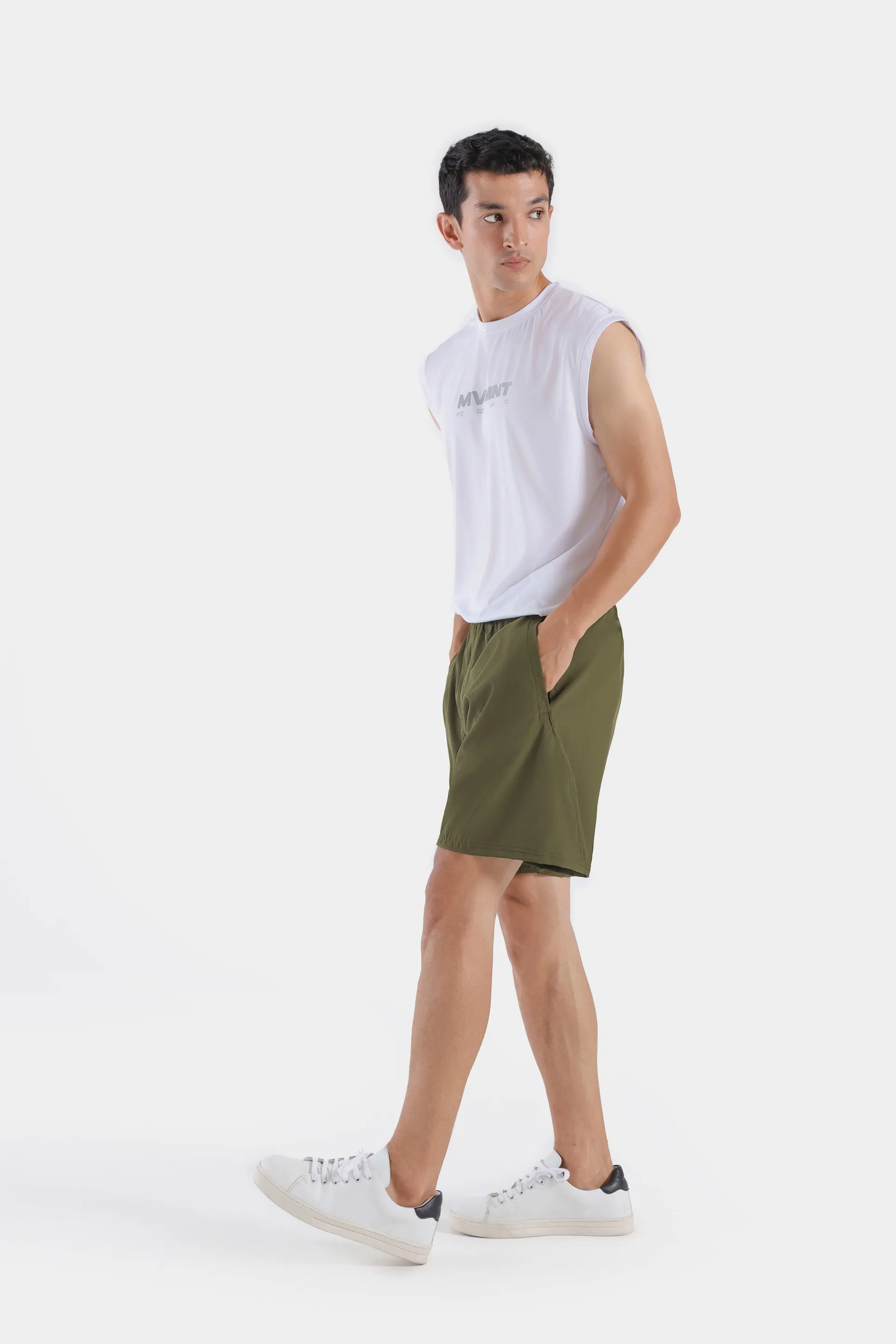 ACTIVEWEAR MOVEMENT SHORTS