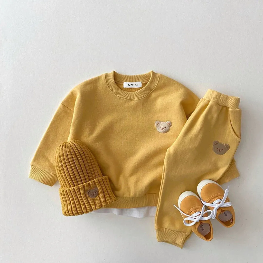 Autumn Sweatshirt and Pants Set for Babies and Toddlers