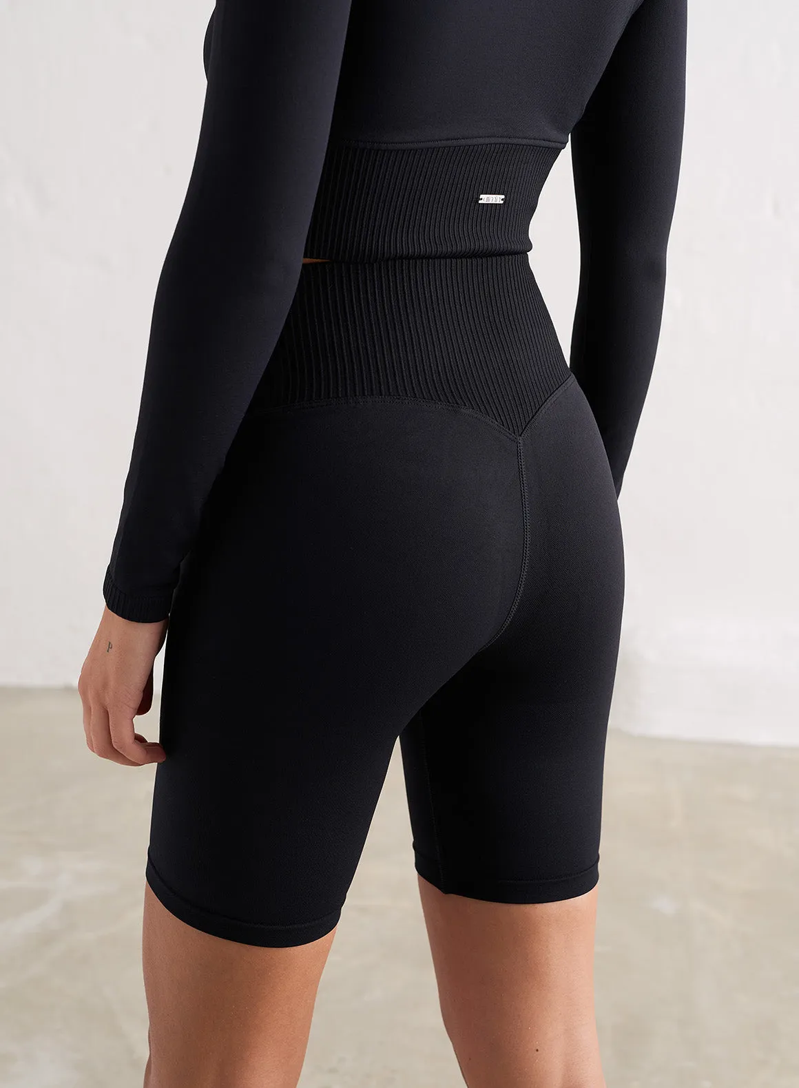 Black Limitless Seamless Biker Shorts