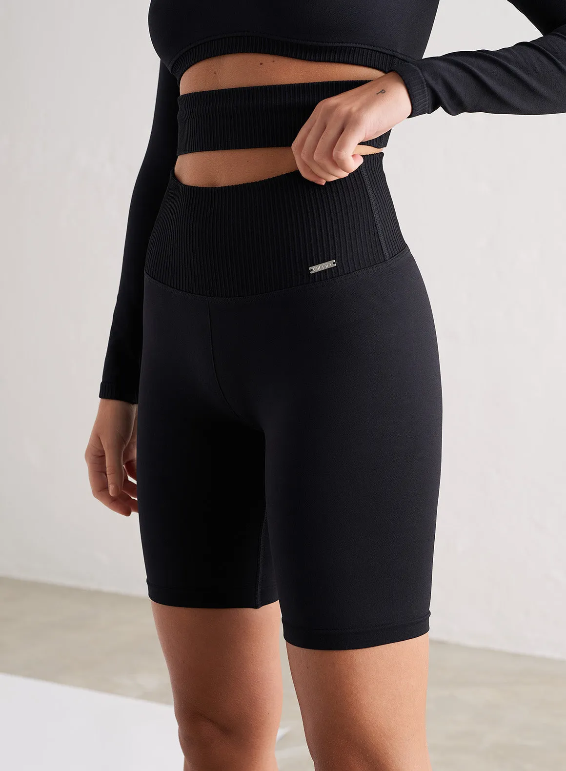 Black Limitless Seamless Biker Shorts