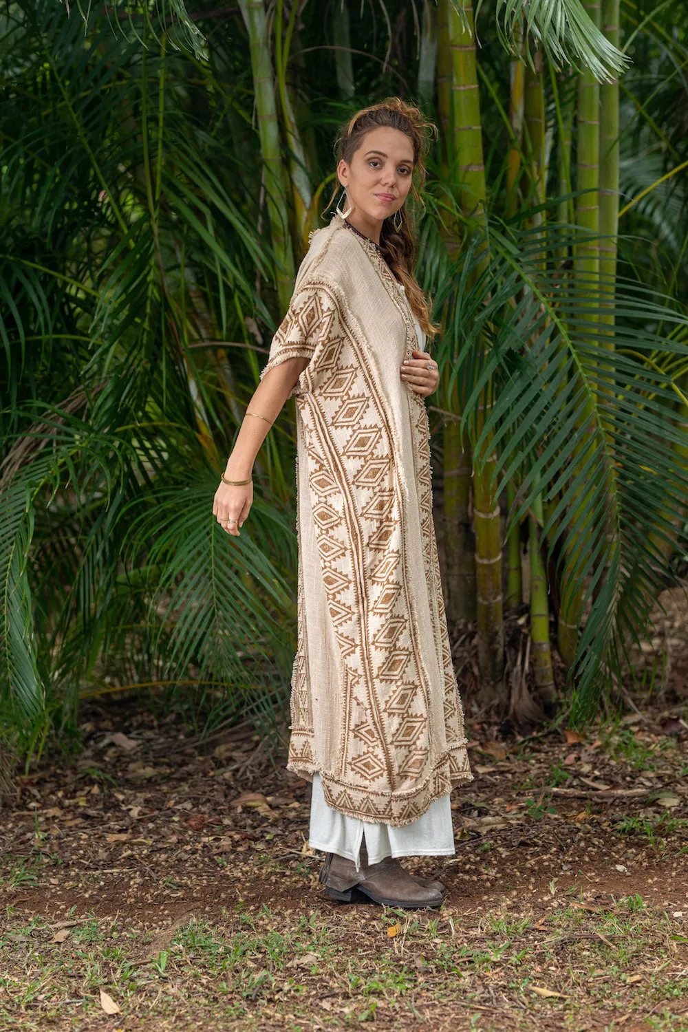 KERALA KAFTAN IN NATURAL WHITE