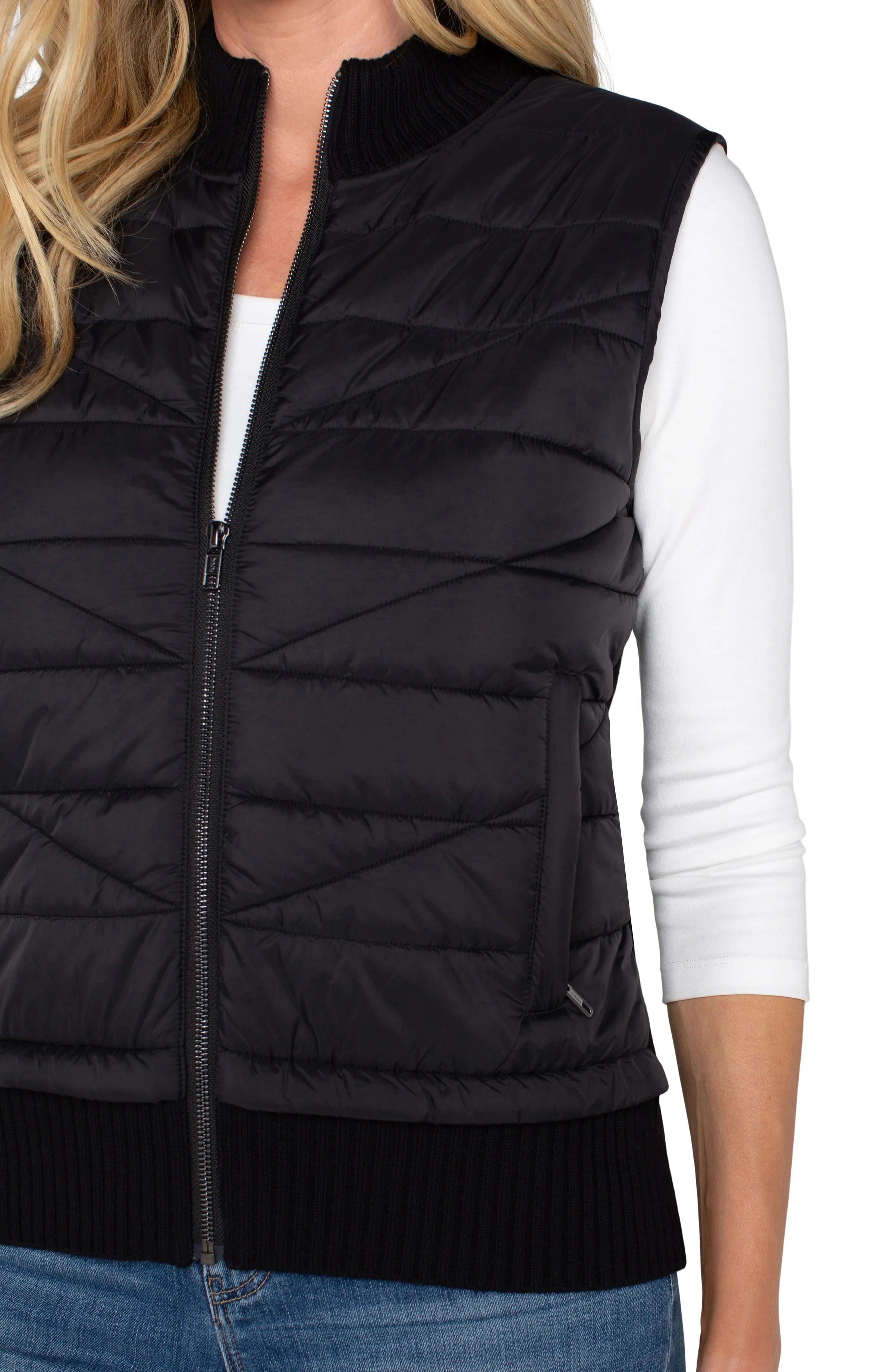 PETITE SLEEVELESS QUILTED FULL ZIP SWEATER VEST