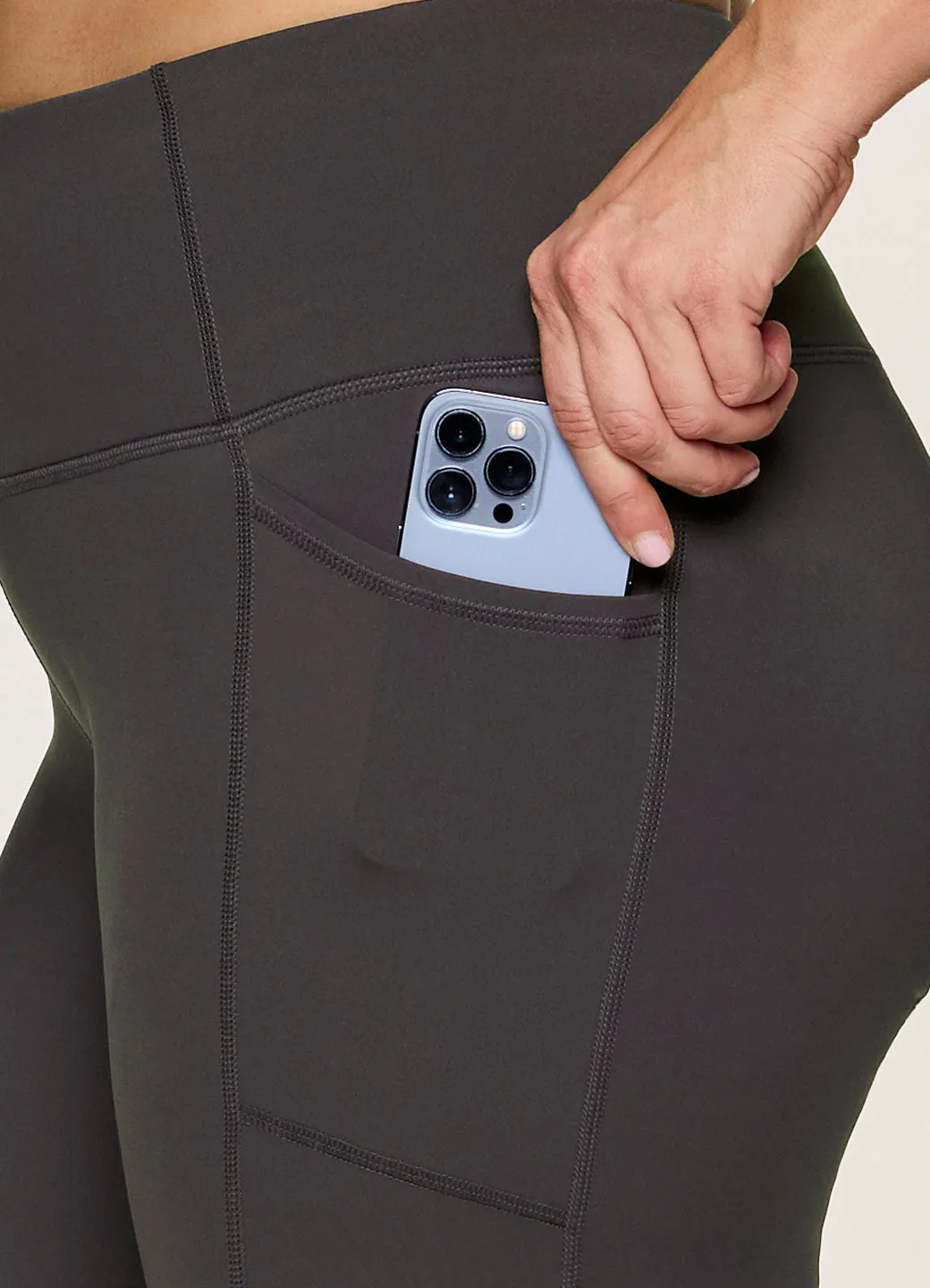 Plus Tech Flex Ultra Hold Capri